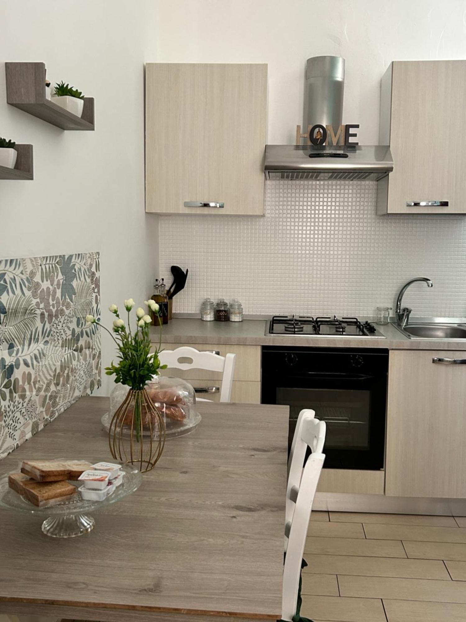 La Finestrella Apartment Giardina Gallotti Exterior photo